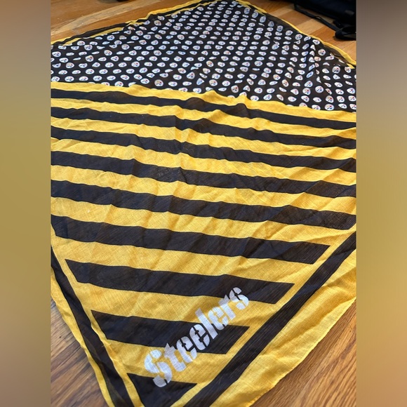 NFL Accessories - 3/$10 bundle deal Pittsburgh Steelers Women's Scarf, sheer, NFL bandana wrap